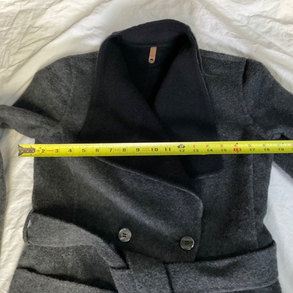 Black and Grey Wool and Alpaca Reversible Wrap Coat by Mackage Women’s Small - Picture 7 of 13